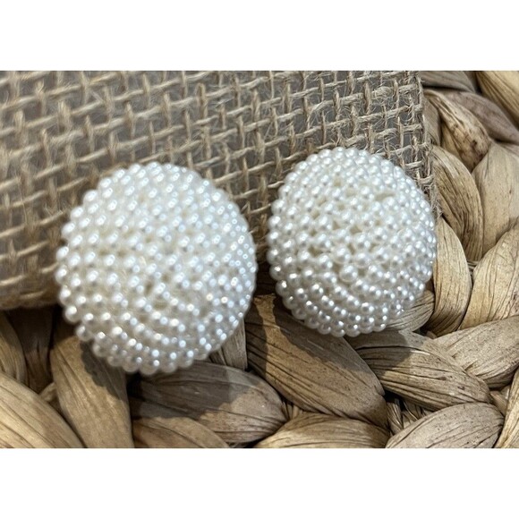 Vintage Clip On Earrings Silver Tone Statement Cluster Large Pinup Rockabilly - Picture 2 of 9